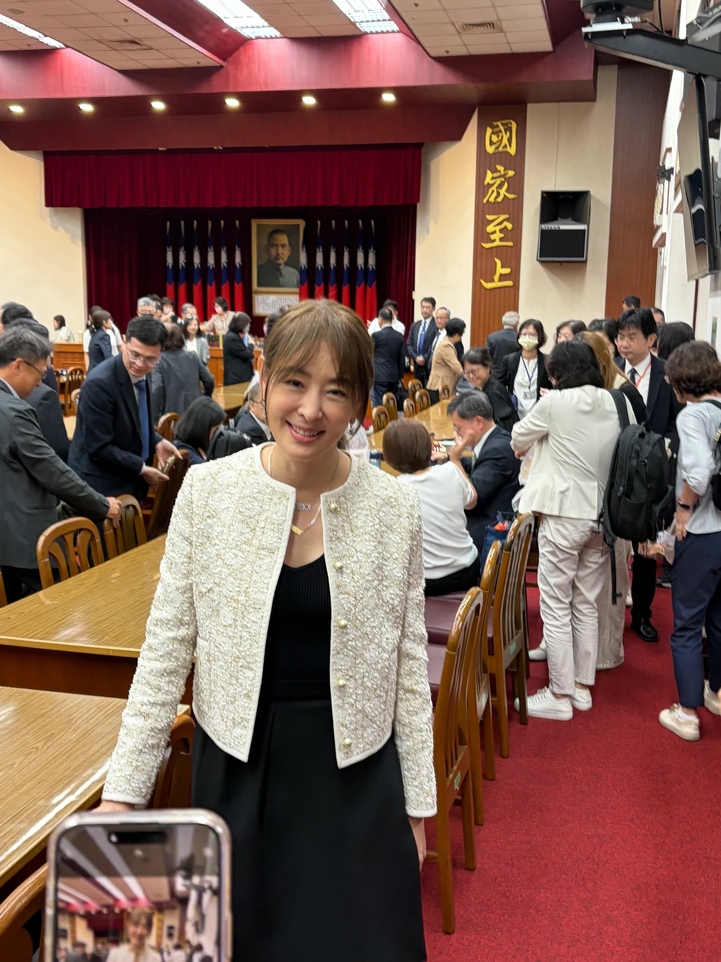 遭賴惠員點名穿著「要跟我們一樣應純樸」　101董座賈永婕：不委屈但錯愕