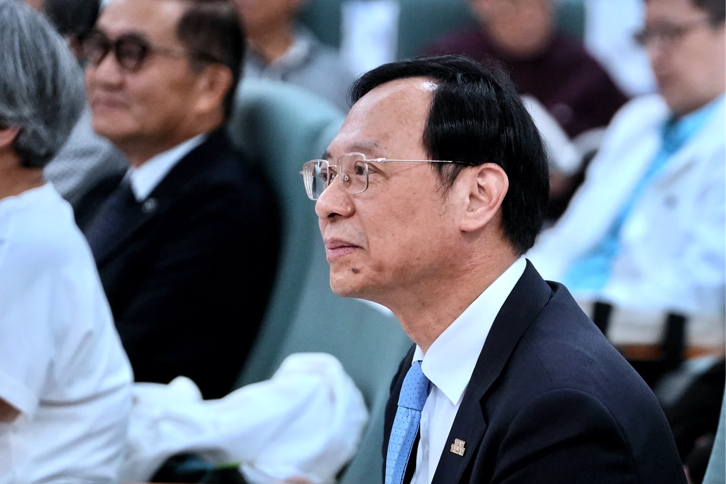 藍白聯手三讀通過「長者免健保費」　石崇良憂心：選舉是一時的