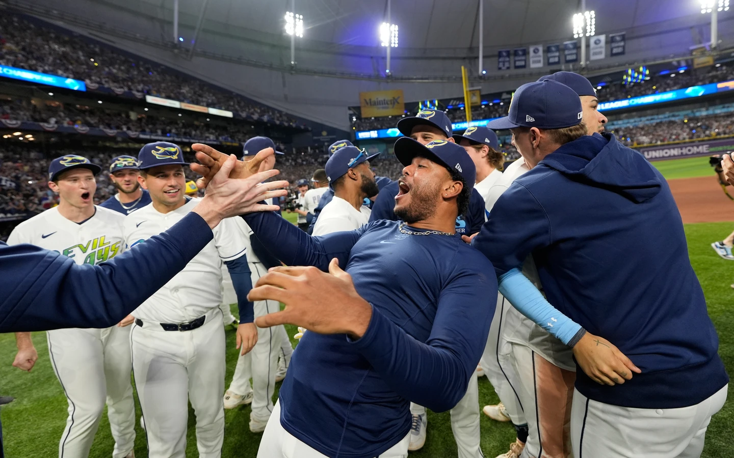 MLB｜兩隊薪水加起來還輸道奇！世界大賽對戰組合光芒對上釀酒人　上演35年首見「低薪對決」　