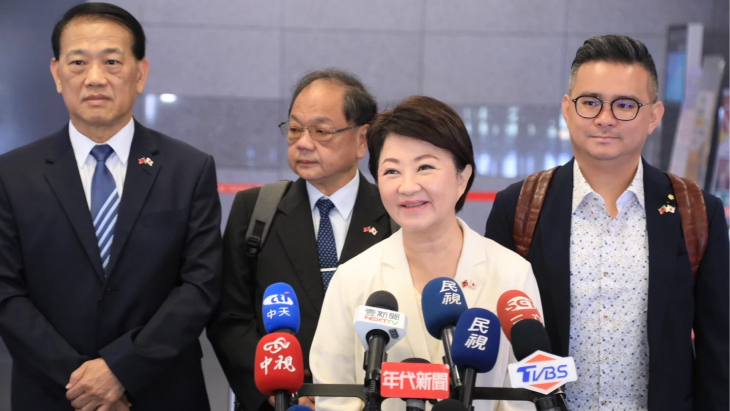 才接蔣萬安競總主委！盧秀燕被問民調遭沈伯洋超前　這樣回應