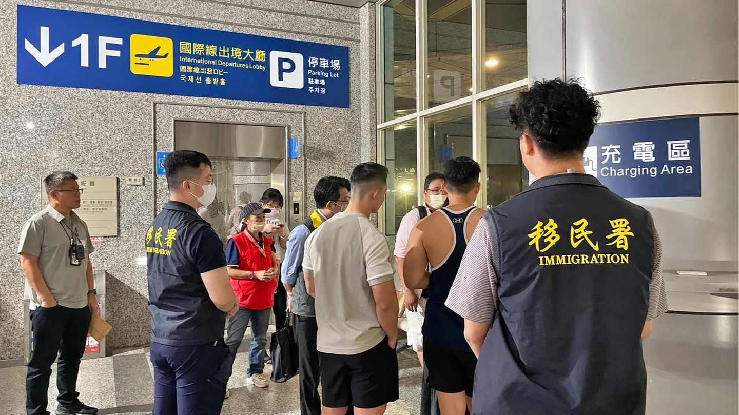 中國大陸百萬網紅來台偷推代孕！墾丁落網重罰20萬　今晚強制驅逐出境