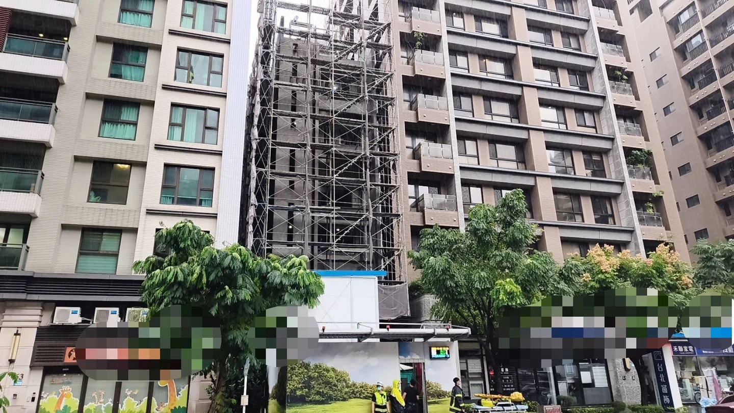 新北工地爆2死意外！簡易電梯纜繩突斷裂　失速墜地重創送醫不治