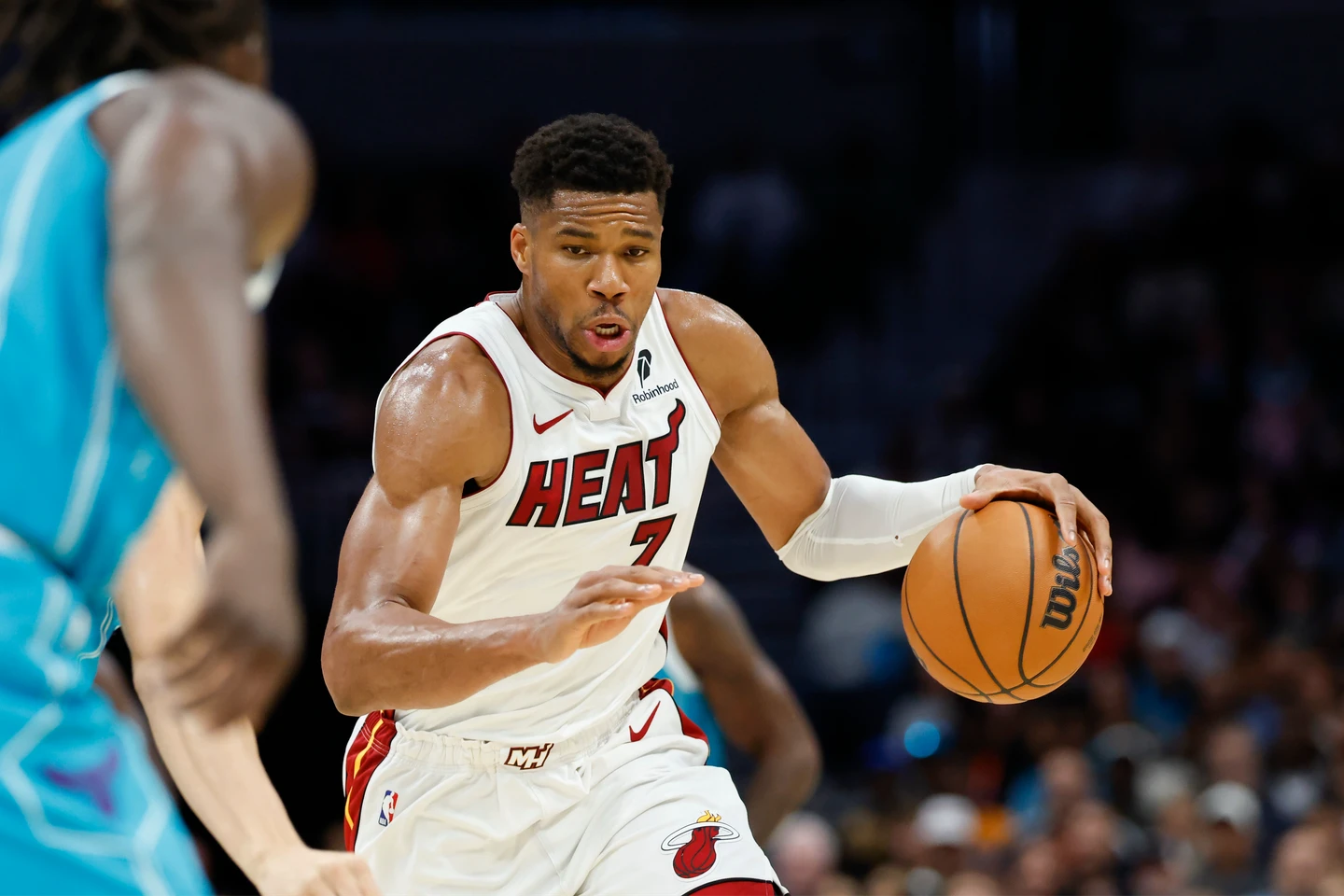 NBA｜「字母哥」犯滿畢業！熱火開季吞3連敗　主帥點出缺乏激情與鬥志