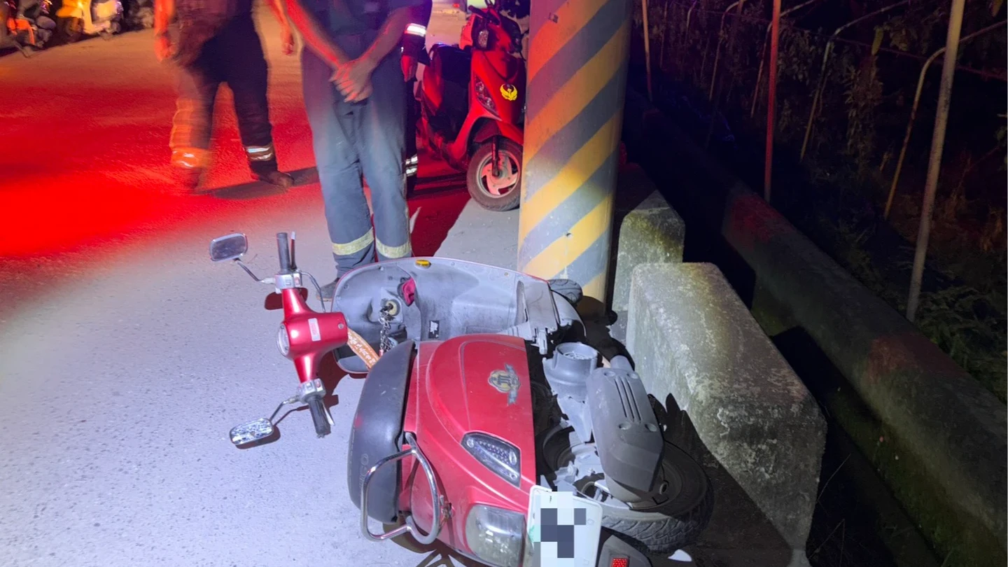屏東車禍1死7傷義消急救援！途中竟自摔　顱骨骨折送醫搶救