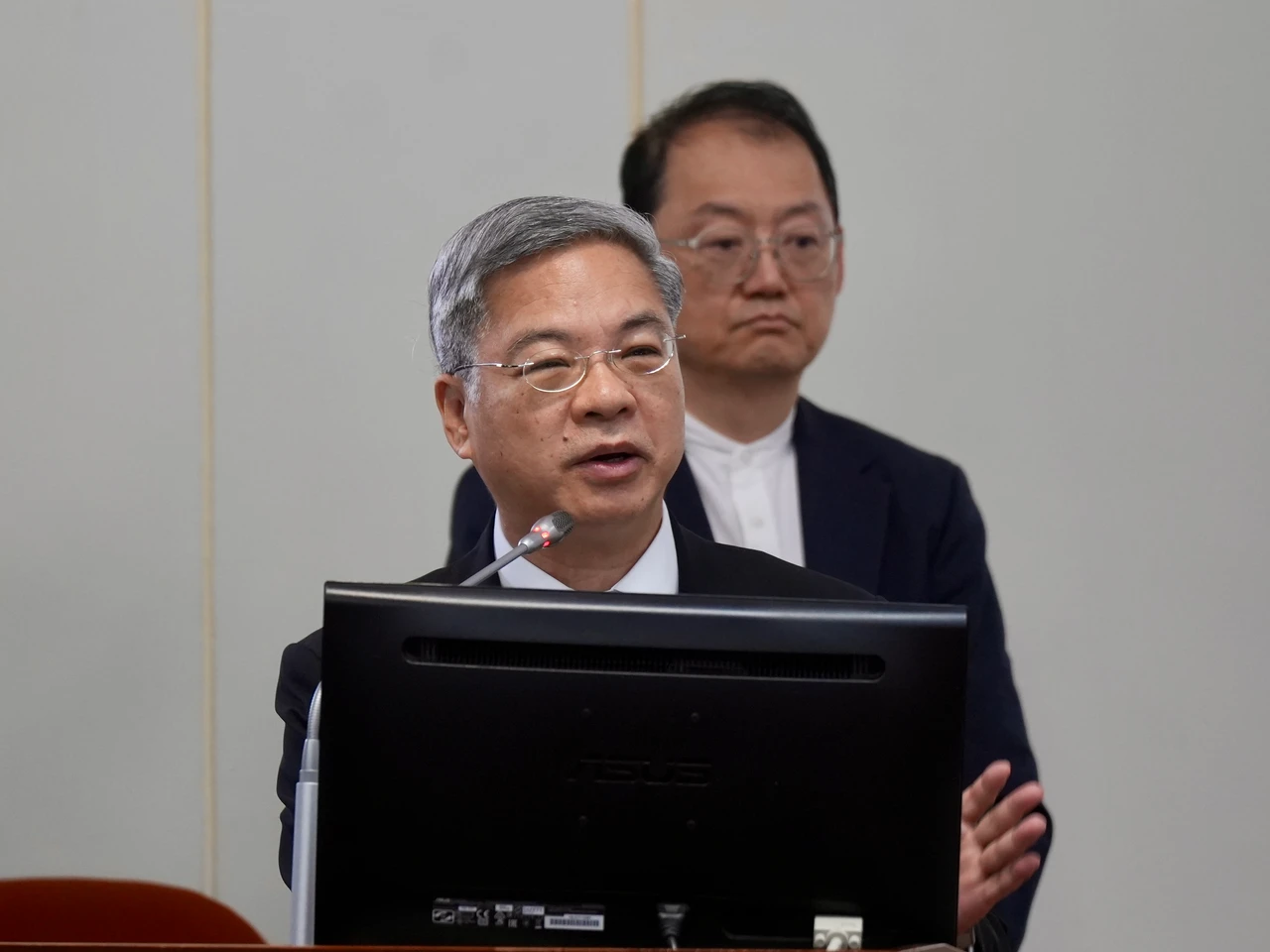 龔明鑫：若中油及台電充分反應國際油電上漲　國內CPI早就突破3%了