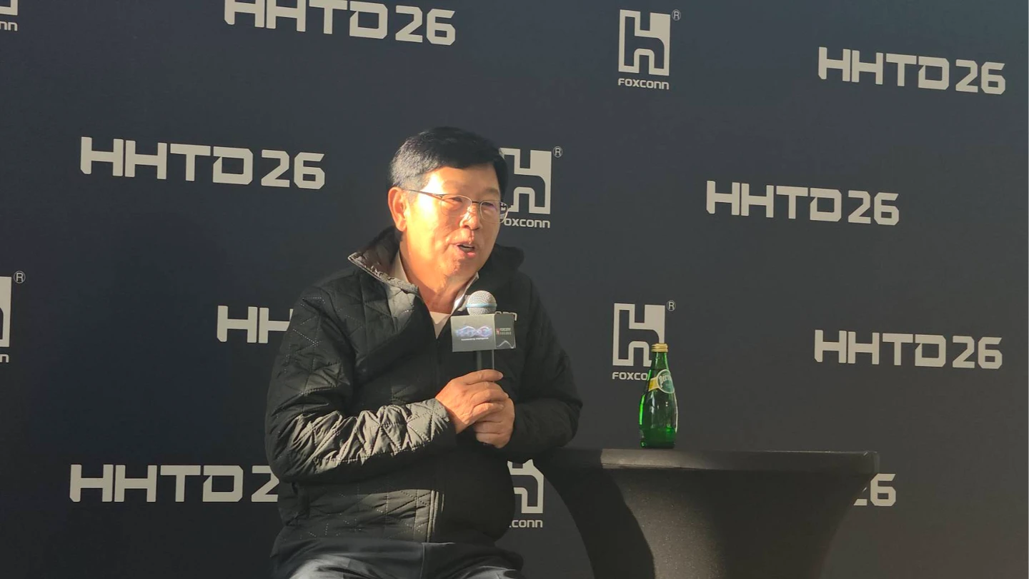 鴻海科技日4｜劉揚偉中途離開與他會面　預告與OpenAI合作將越來越具體