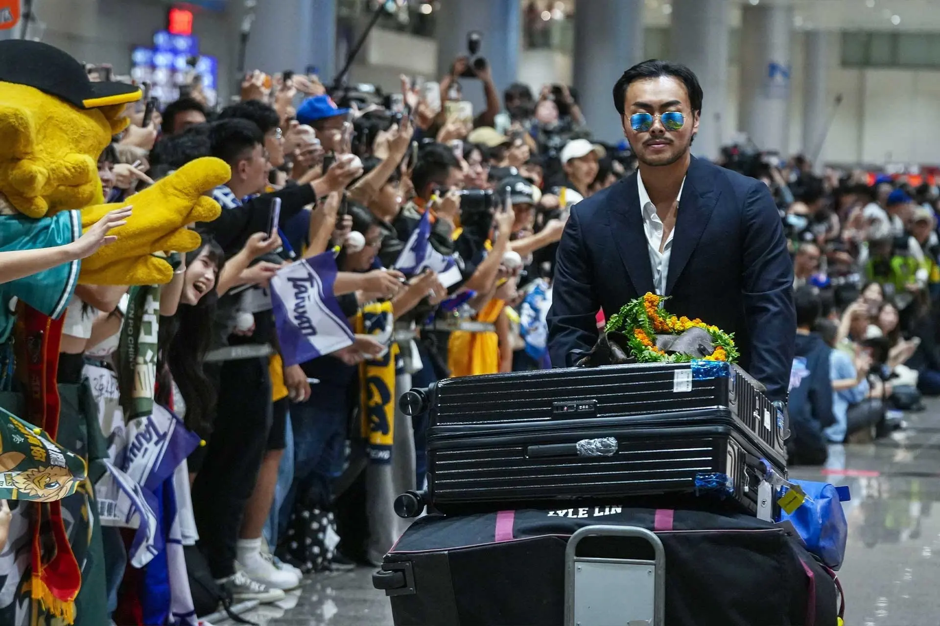 棒球英雄遊行陳傑憲林家正